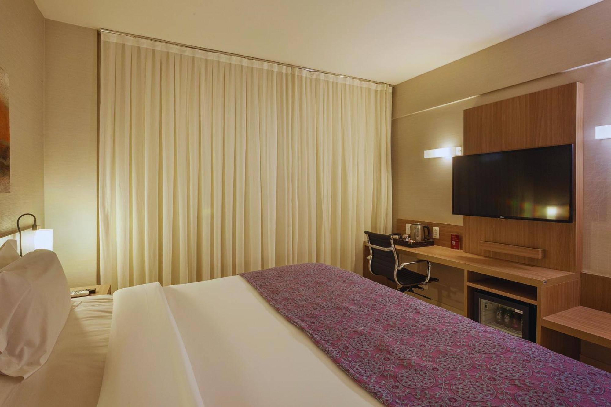 Quality Hotel Pampulha & Convention Center Belo Horizonte Buitenkant foto