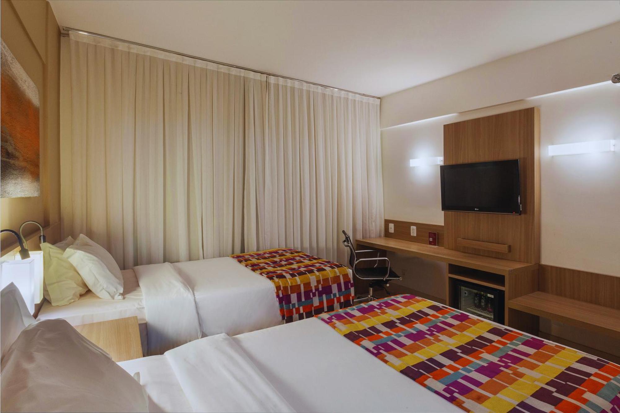 Quality Hotel Pampulha & Convention Center Belo Horizonte Buitenkant foto